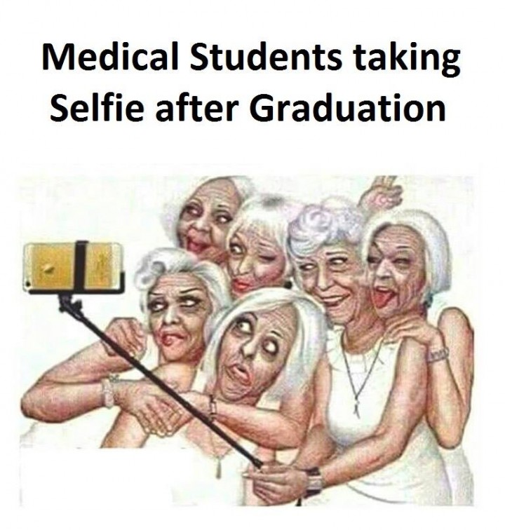 ngakak-selfie-wisuda-a-la-mahasiswa-kedokteran