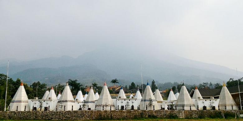 Kemah Yang Mewah