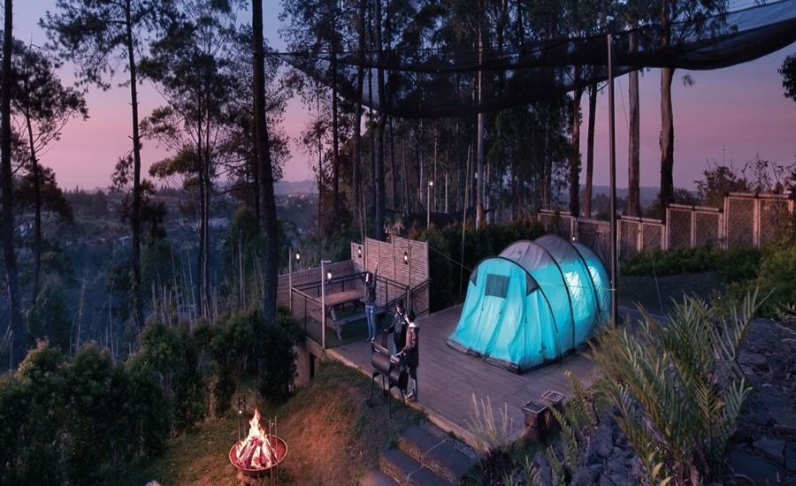 Kemah Yang Mewah