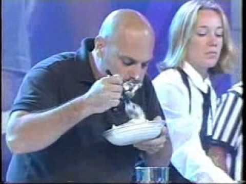 Turnamen makan cabe tingkat dunia