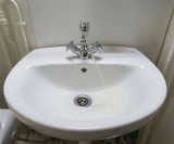 7-foto-ini-bisa-bikin-kamu-mempertanyakan-gravitasi-jangan-jangan-bumi-itu-datar