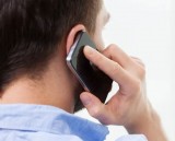 aksi-random-orang-lagi-nelpon