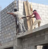 aman-jelas-bukan-prioritas-4-orang-ini