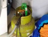 bikin-senewen-kelakuan-ngawur-orang-pake-tabung-gas