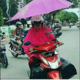 bukti-nyata-kalau-emak-emak-gak-perlu-bayar-parkir-ada-yang-pengen-nyoba-gak