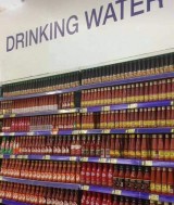 deretan-potret-kocak-kesalahan-taruh-barang-dagangan-ini-bikin-bingung-pembeli