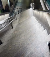 deretan-potret-tangga-nyeleneh-yang-bikin-nyawa-melayang-kalau-tidak-hati-hati