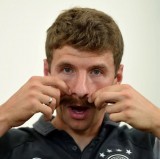 editan-foto-pesepak-bola-yang-main-di-piala-dunia-2022-saat-diberi-kumis-jadi-kocak