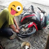 inovasi-dari-tukang-tambal-ban-yang-bikin-tepuk-jidat