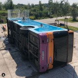 inovasi-membuat-kolam-renang-yang-bikin-ngakak