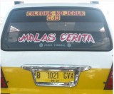 kaca-curhat-ka-mut-dengan-unsur-kearifan-lokal