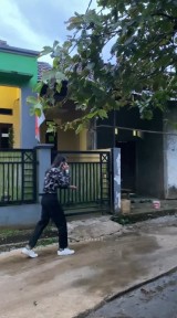 kebiasaan-tidak-sadar-saat-menelepon