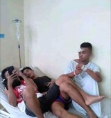 kelakuan-aneh-orang-sakit-saat-dirawat-ini-lain-dari-yang-lain