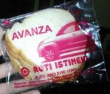 kelakuan-kocak-asal-cantumin-brand-terkenal-di-makanan-ini-bikin-kita-ketawa-ngakak