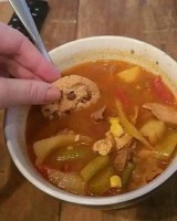 kelakuan-kocak-warga-62-saat-makan-biskuit-ini-aneh-bin-ajaib