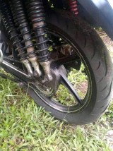 kelakuan-kocak-warganet-pasang-shockbreaker-bukan-pada-di-beberapa-benda-ini-bikin-ngakak