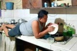 ketika-cuci-piring-menjadi-kegiatan-yang-istimewa