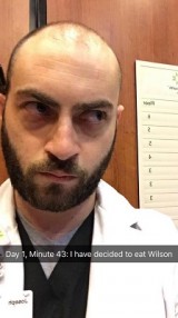 kocak-dokter-bedah-live-report-pas-kejebak-di-lift-di-hari-pertama-operasi