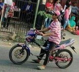 nggak-ngerti-lagi-4-modifikasi-motor-ini-kok-malah-mancing-emosi
