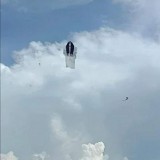 orang-indonesia-memang-beda-layangannya-aja-nyleneh