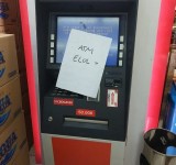 pemberitahuan-kocak-tentang-mesin-atm-yang-gak-bisa-dipakai