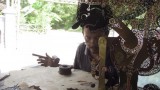 perajin-wayang-kulit-taman-sari-pikat-hati-wisatawan