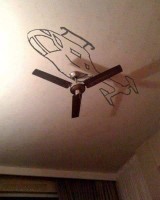 potret-nyeleneh-benda-terlihat-3d-ini-nyaris-menipu-dan-bikin-ngakak