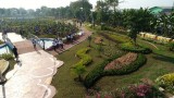 taman-harmoni-taman-bunga-instagramable-kebanggaan-warga-surabaya