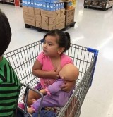 tingkah-anak-kecil-polos-yang-bikin-ngakak